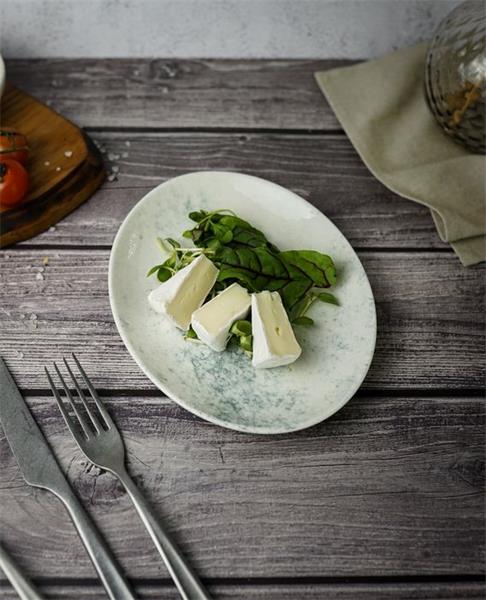 Тарелка овальная 21CM SMOKY